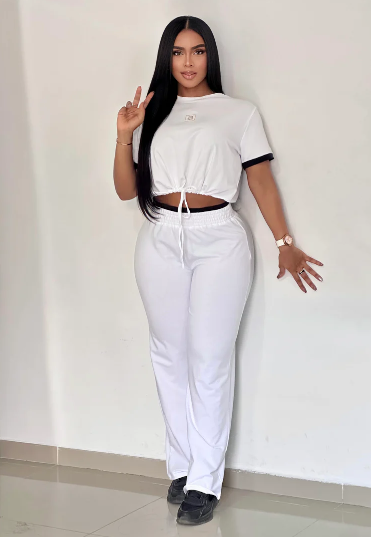 Conjunto con blusa corta para amarrar - 1195